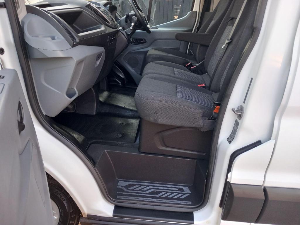 FORD TRANSIT