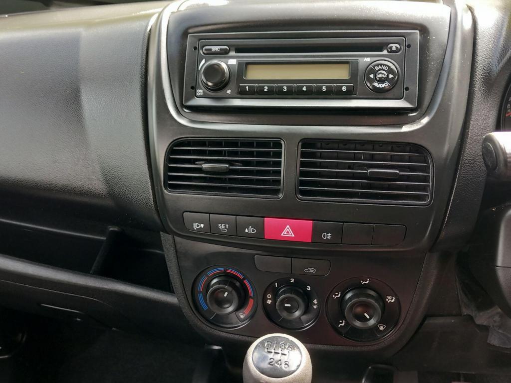 VAUXHALL COMBO