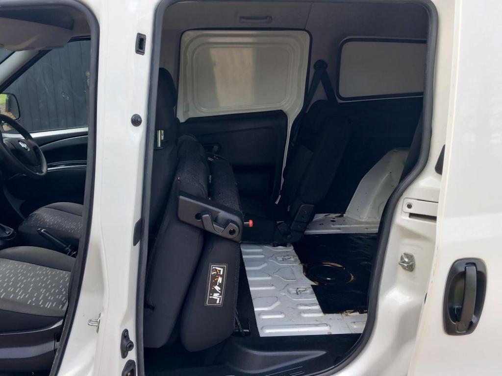 VAUXHALL COMBO