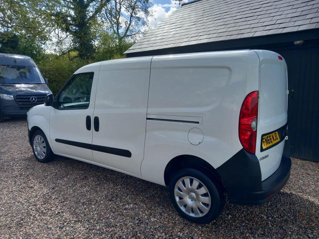 VAUXHALL COMBO