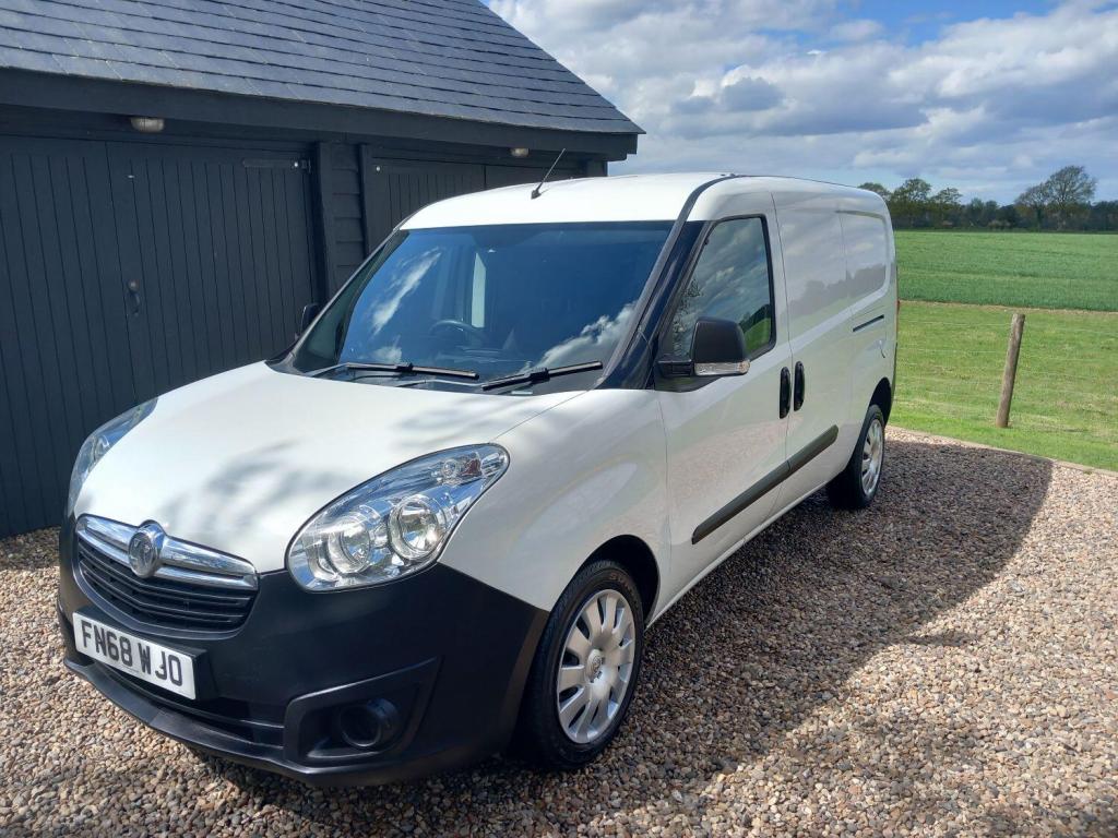 VAUXHALL COMBO