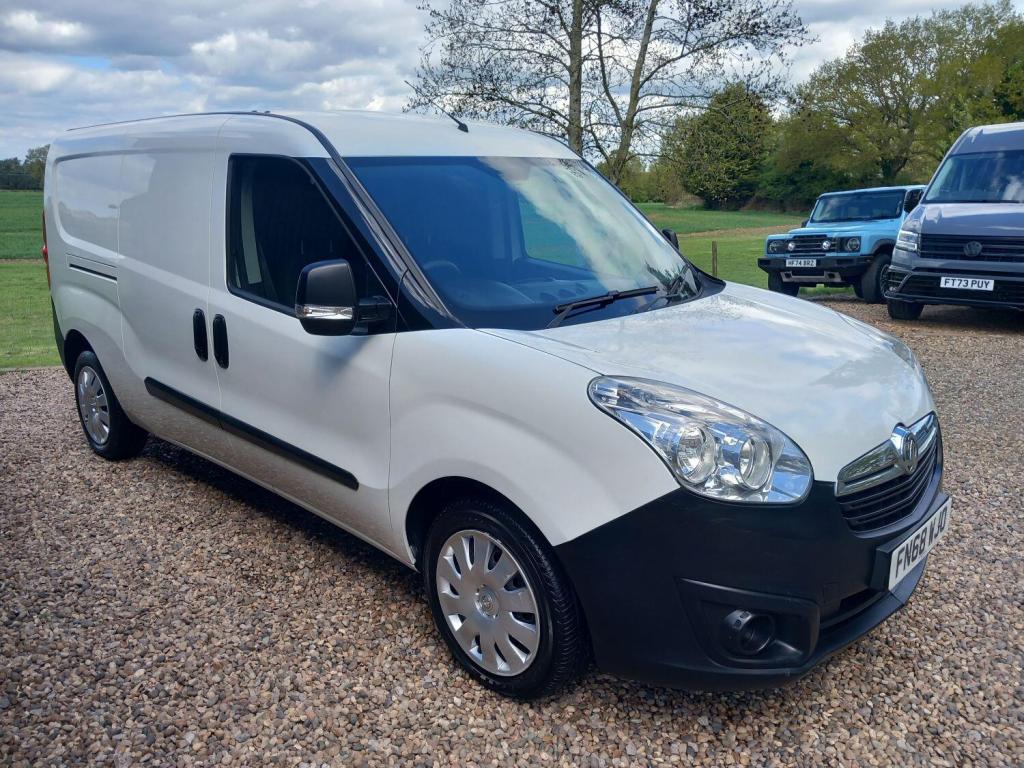 View VAUXHALL COMBO 1.6 Turbo D 2300 Edition