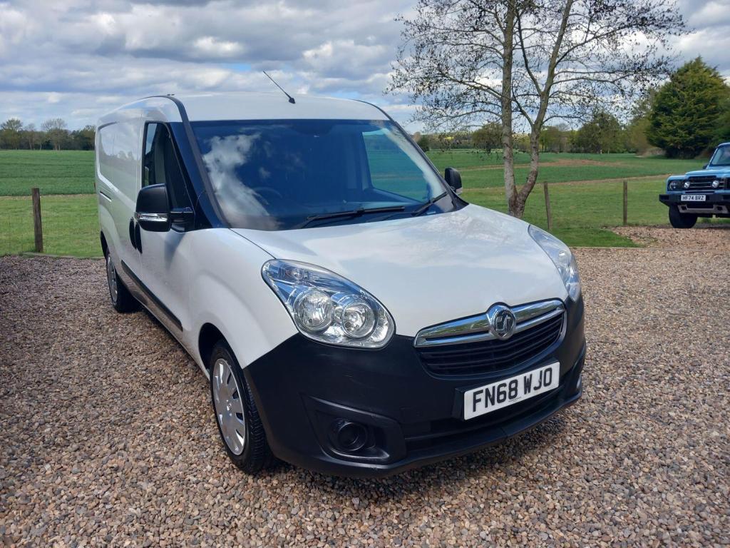 VAUXHALL COMBO