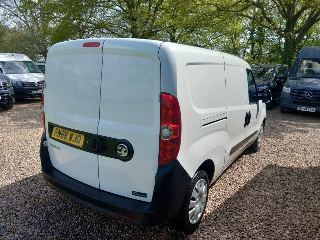 VAUXHALL COMBO