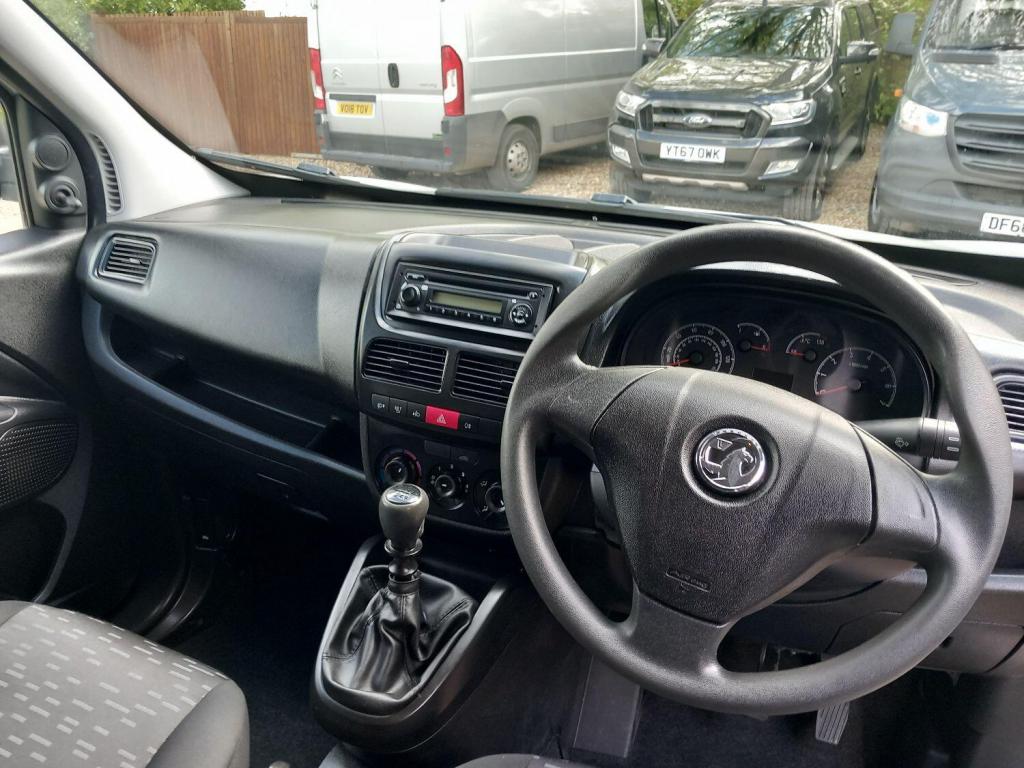 VAUXHALL COMBO