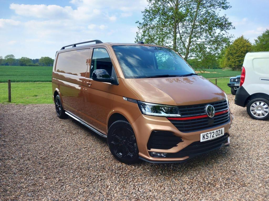 View VOLKSWAGEN TRANSPORTER 2.0 BiTDI T32 Sportline