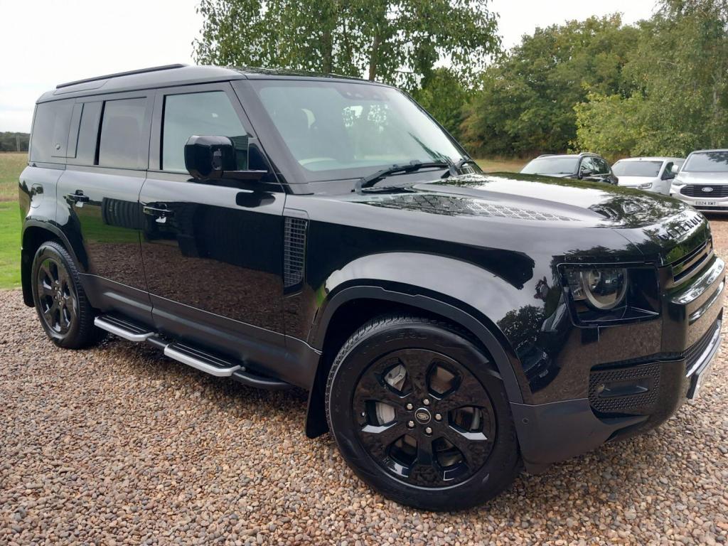 View LAND ROVER DEFENDER 110 3.0 D300 MHEV HSE