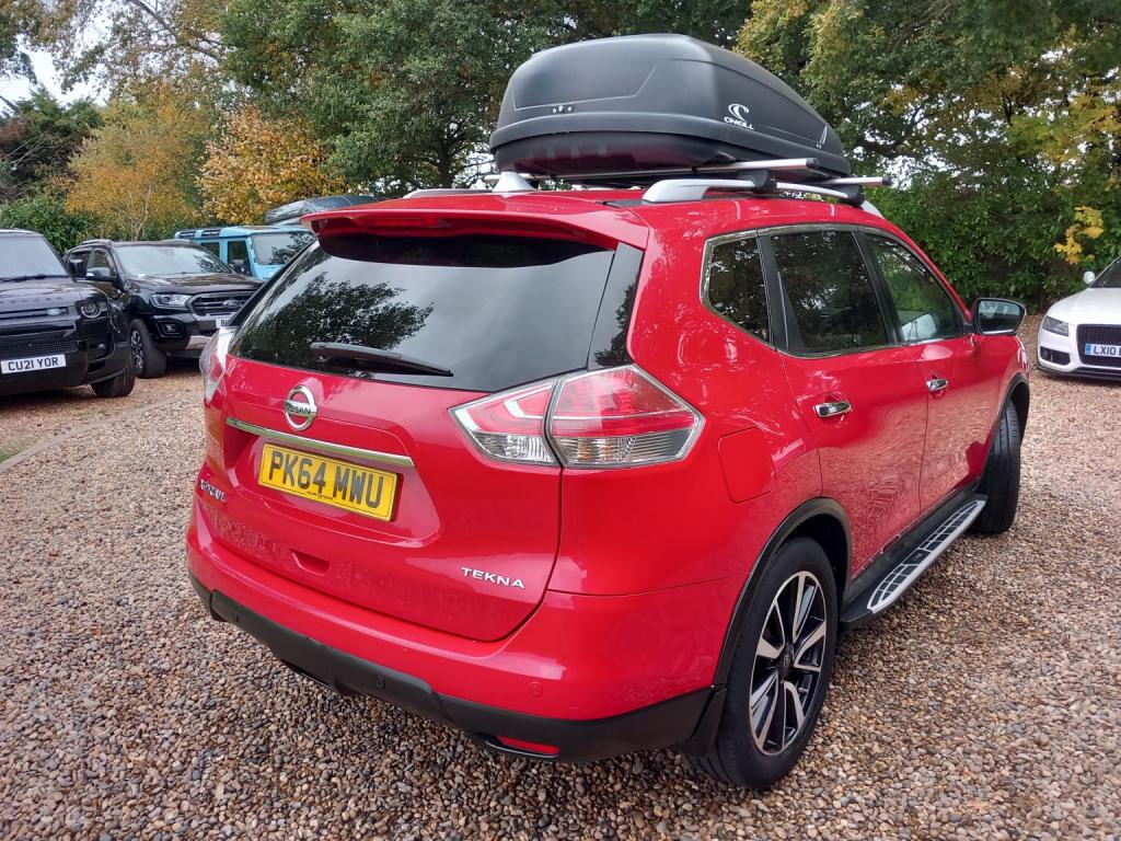 NISSAN X-TRAIL