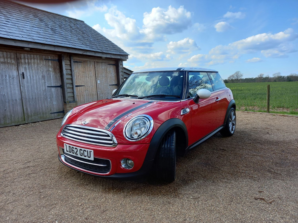 View MINI HATCH COOPER COOPER D LONDON 2012 EDITION
