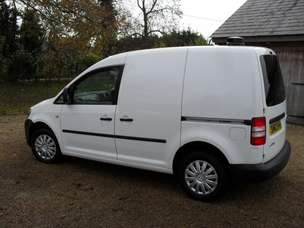 VOLKSWAGEN CADDY