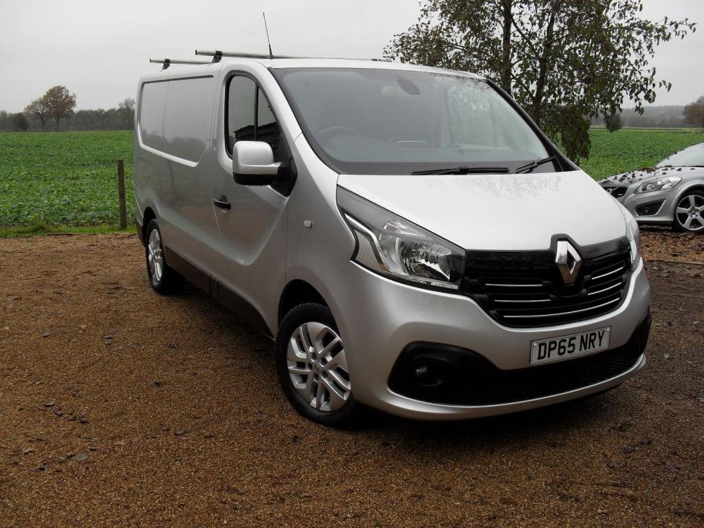 View RENAULT TRAFIC Sport 1.6 dCi ENERGY 27 SWB