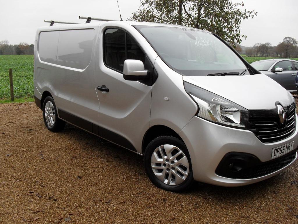 View RENAULT TRAFIC Sport 1.6 dCi ENERGY 27 SWB