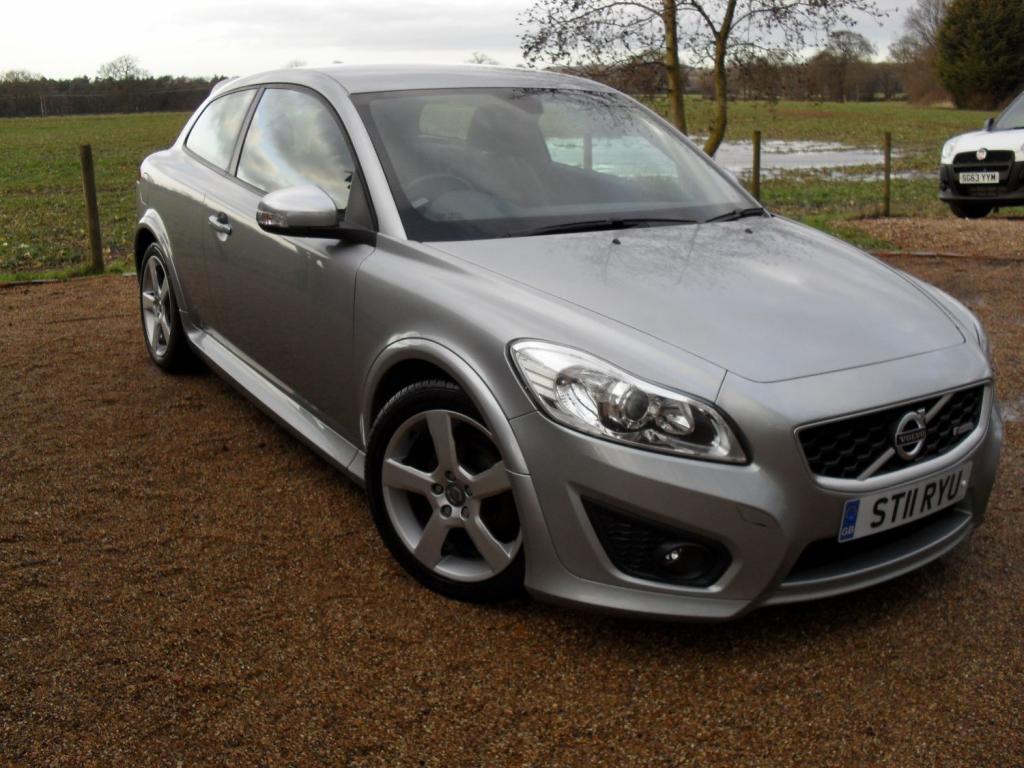 View VOLVO C30 D2 R-DESIGN