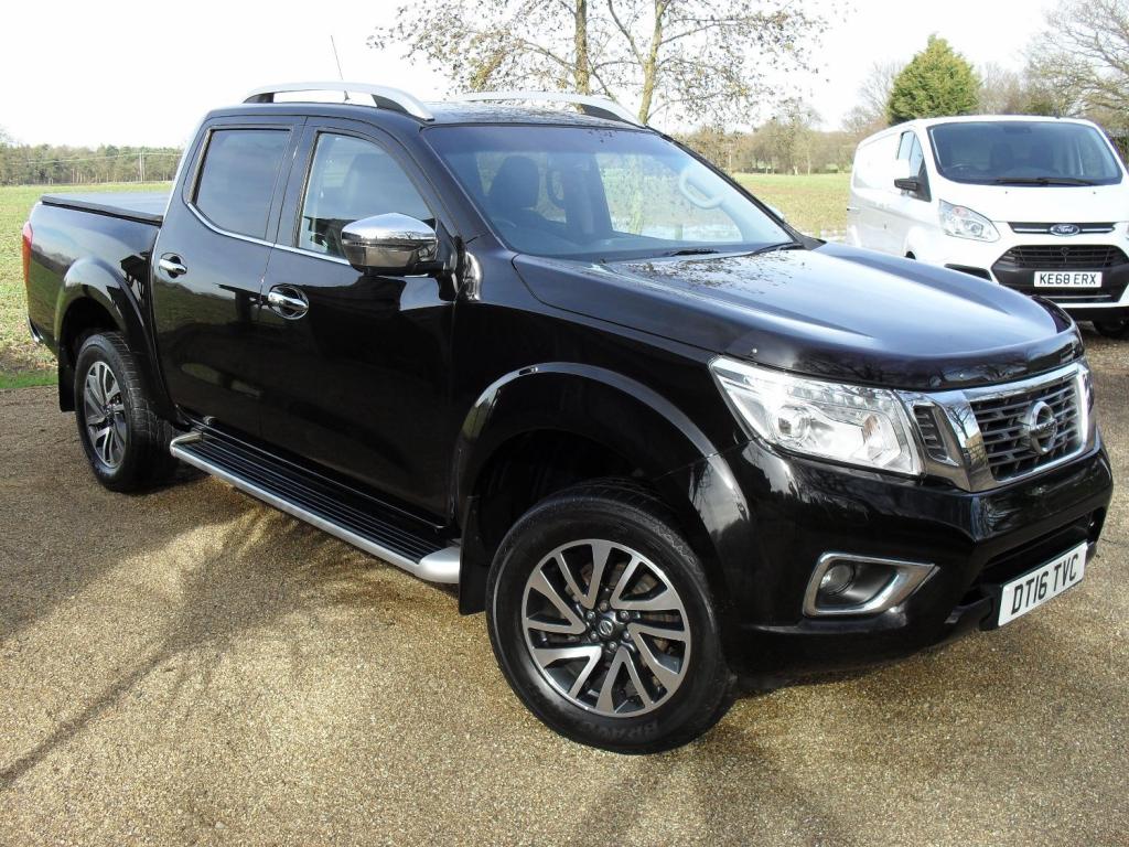 View NISSAN NP300 DCI TEKNA 4X4 SHR DCB