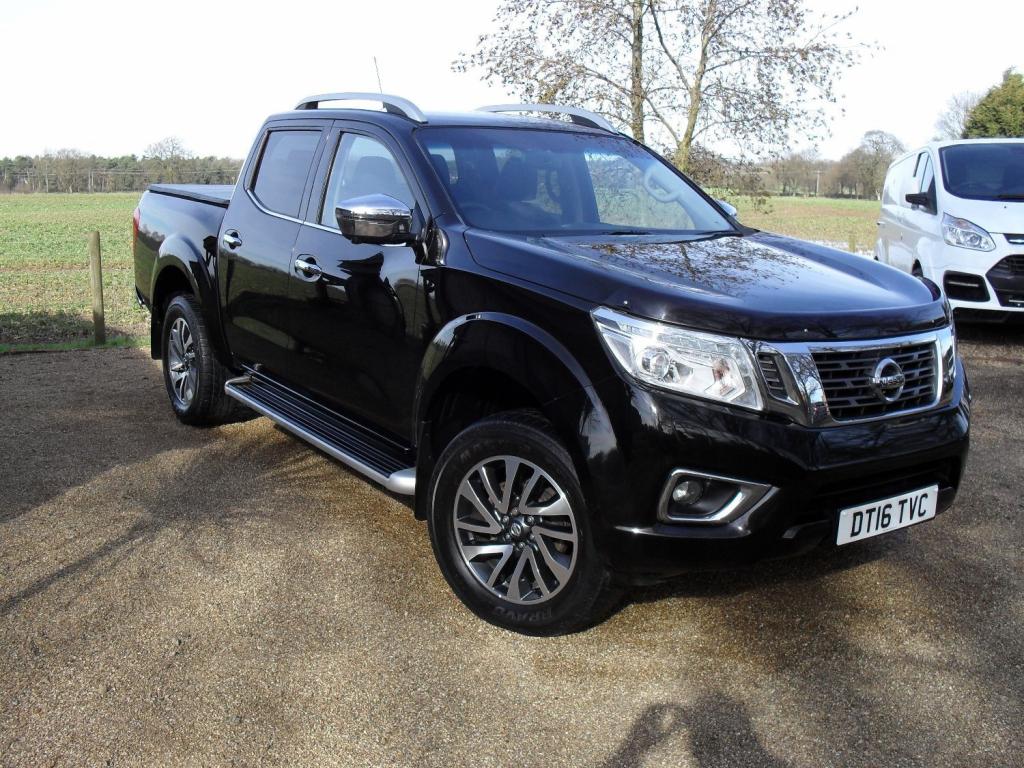 View NISSAN NP300 DCI TEKNA 4X4 SHR DCB