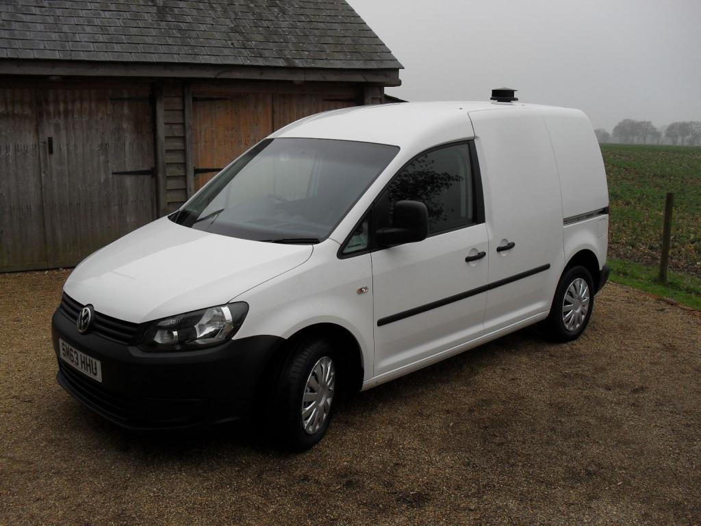VOLKSWAGEN CADDY