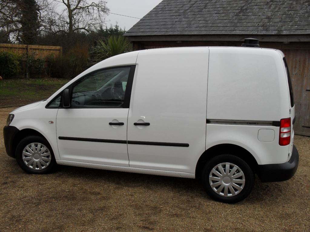 VOLKSWAGEN CADDY