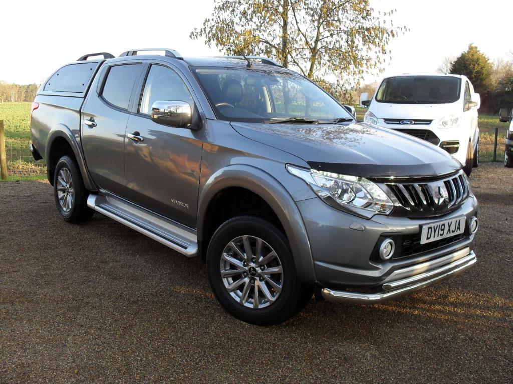 View MITSUBISHI L200 DI-D 4WD WARRIOR DCB