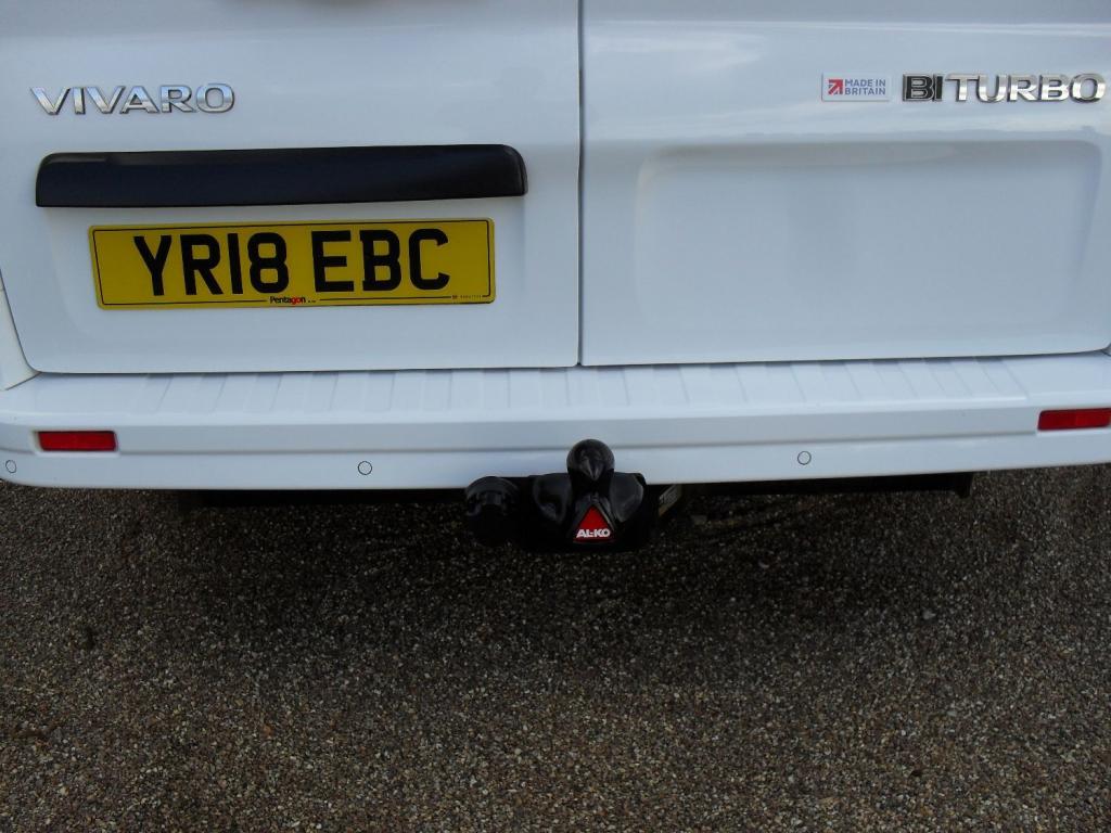 VAUXHALL VIVARO