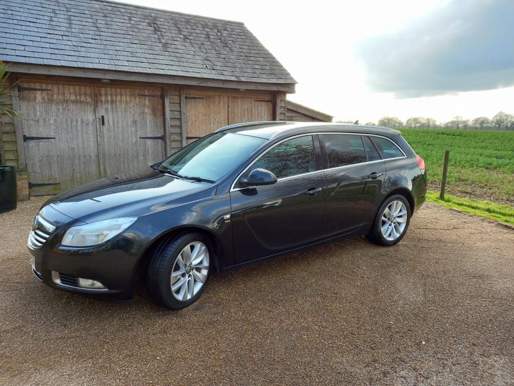 VAUXHALL INSIGNIA