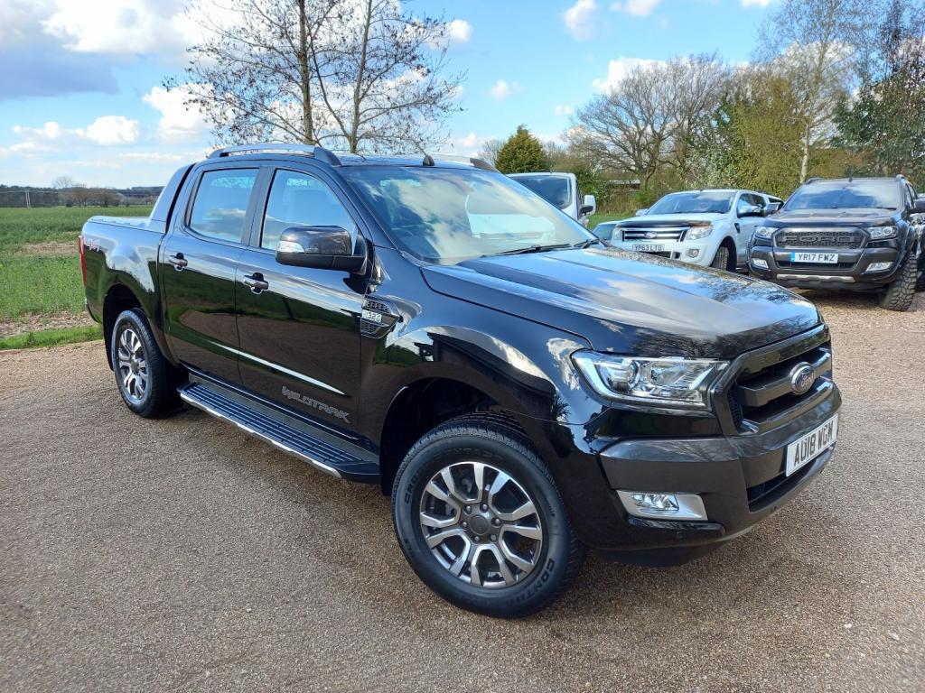 View FORD RANGER WILDTRAK 4X4 DCB TDCI