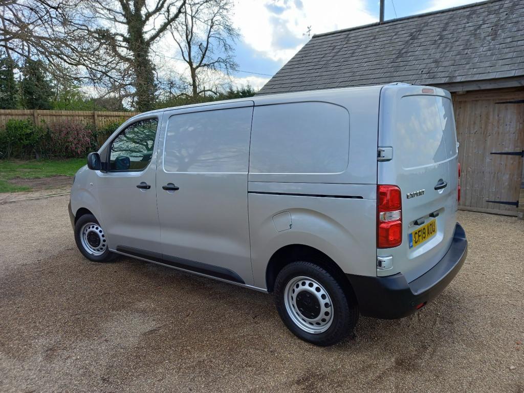PEUGEOT EXPERT