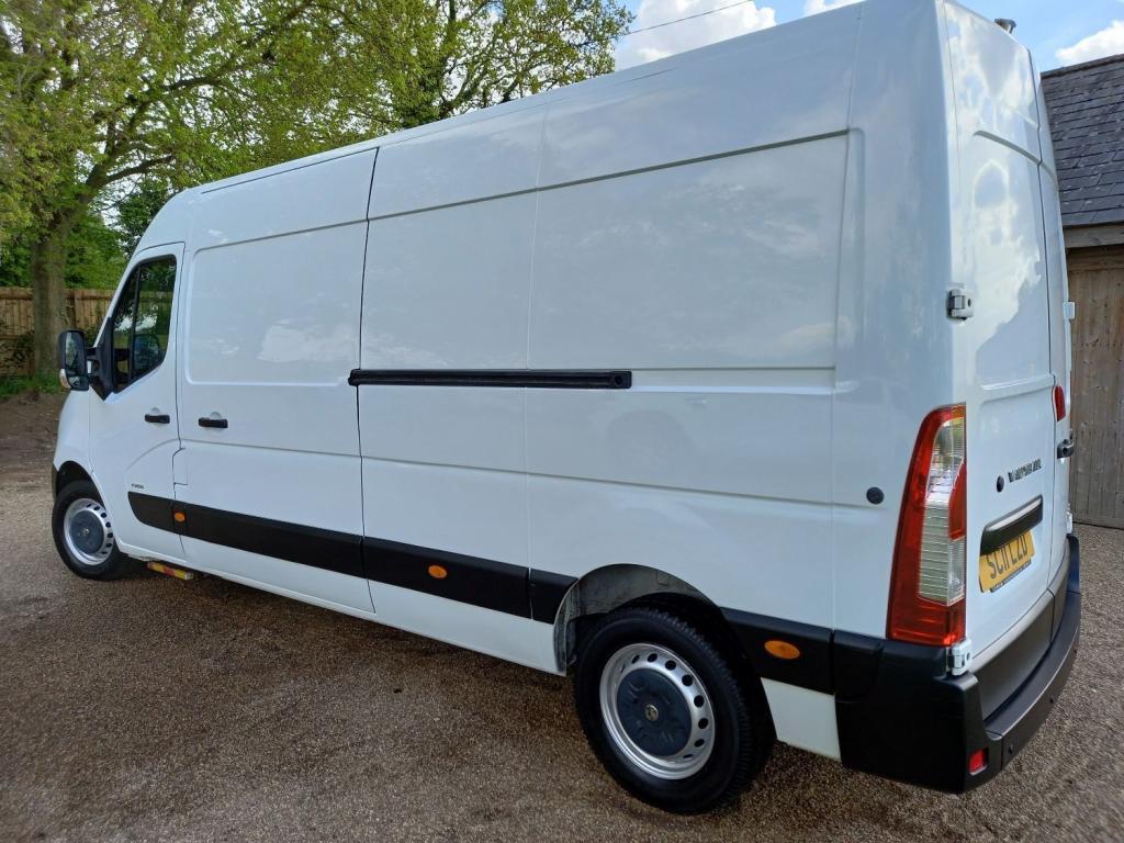 VAUXHALL MOVANO