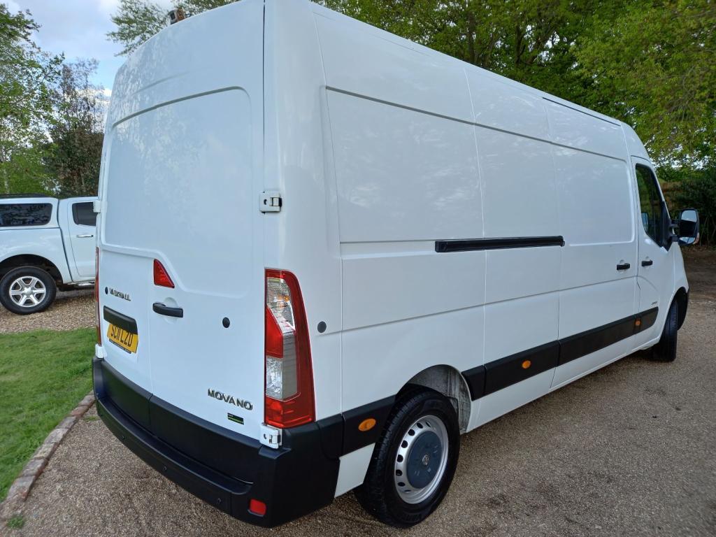 VAUXHALL MOVANO