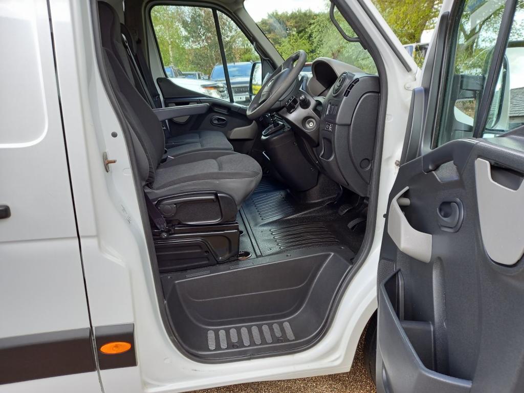 VAUXHALL MOVANO
