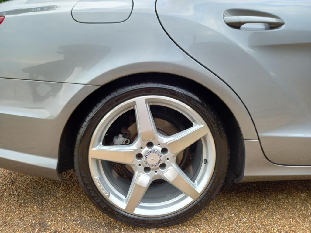 MERCEDES-BENZ CLS