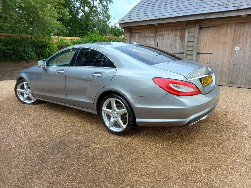 MERCEDES-BENZ CLS