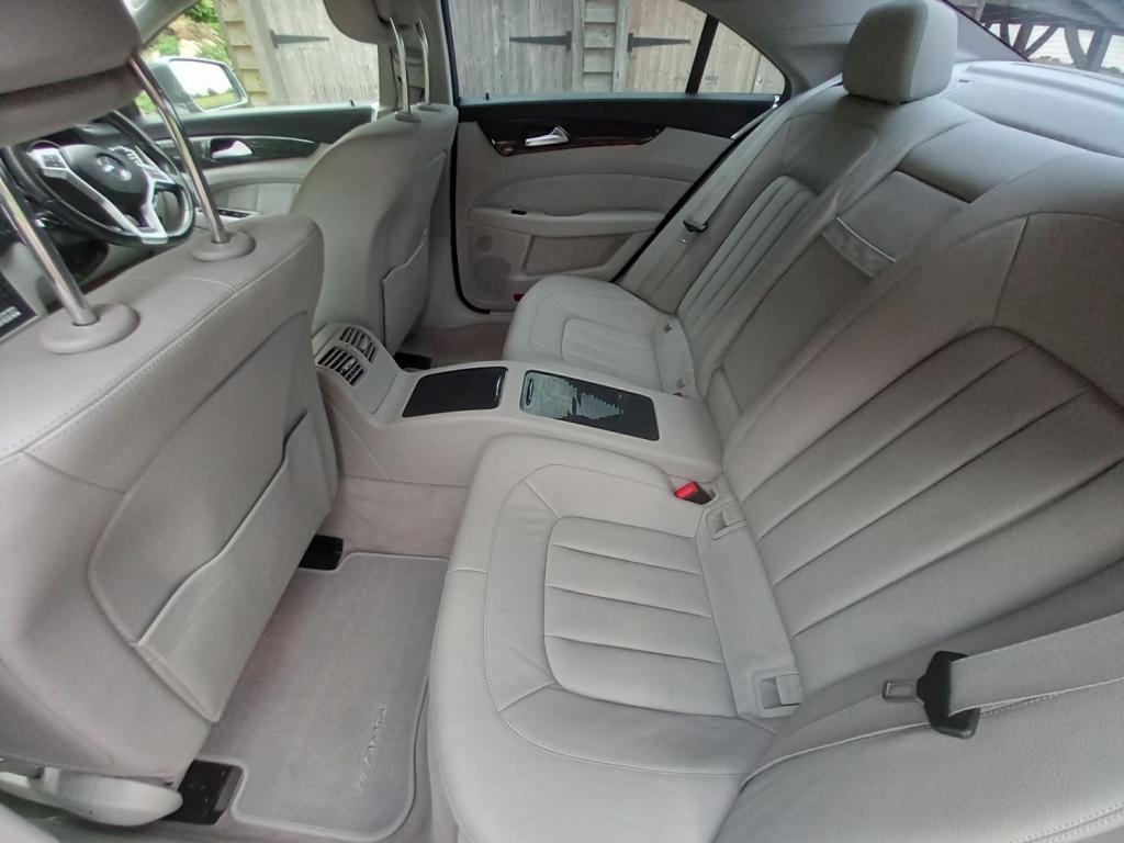 MERCEDES-BENZ CLS