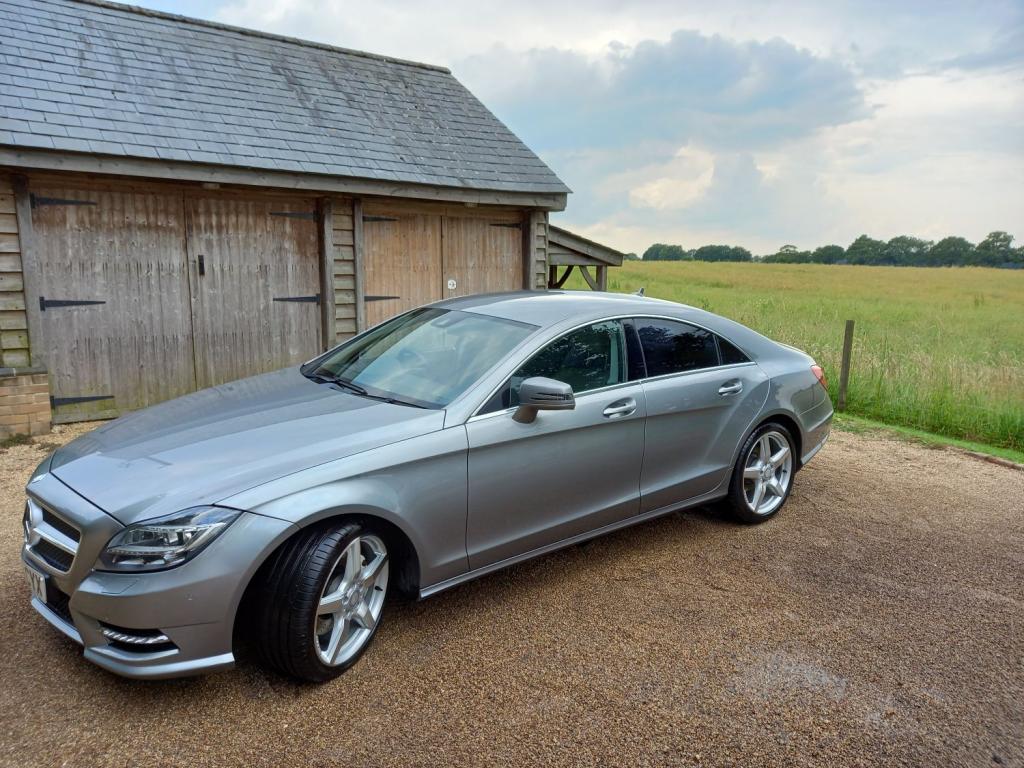 MERCEDES-BENZ CLS