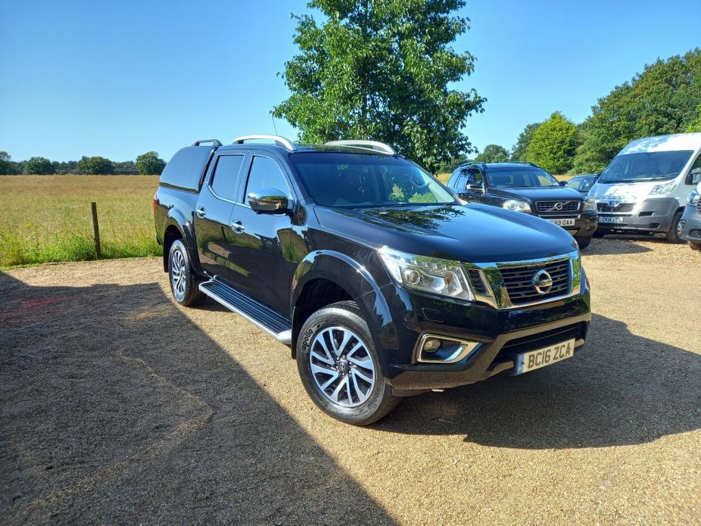 View NISSAN NP300 DCI TEKNA 4X4 SHR DCB