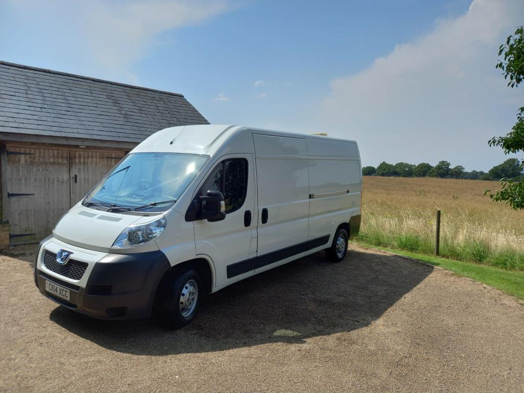 PEUGEOT BOXER