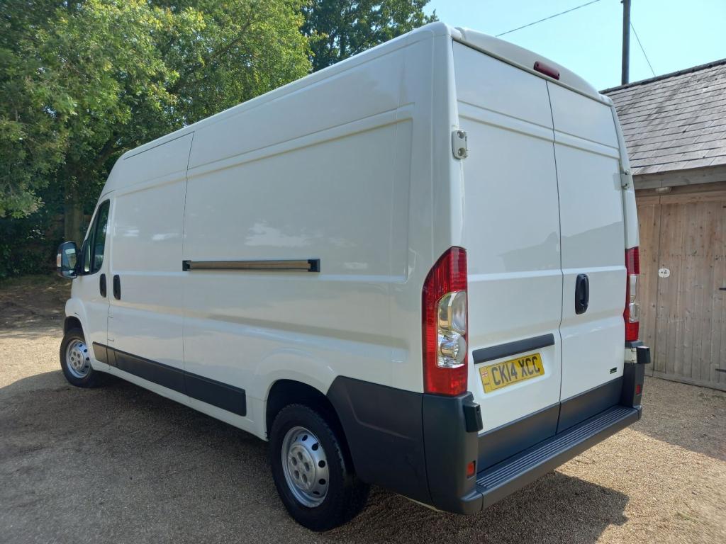 PEUGEOT BOXER
