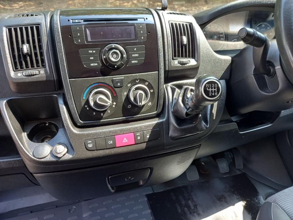 PEUGEOT BOXER