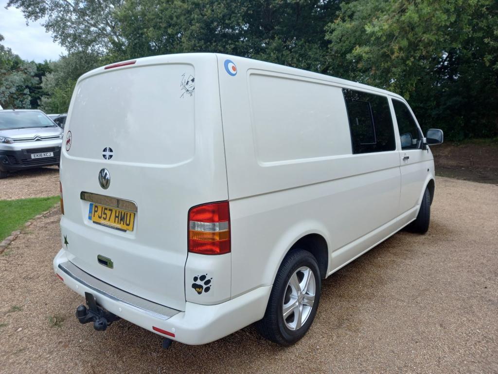 VOLKSWAGEN TRANSPORTER