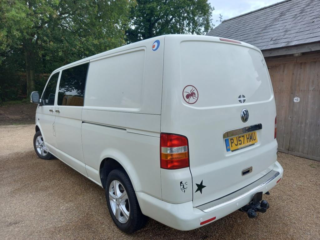 VOLKSWAGEN TRANSPORTER
