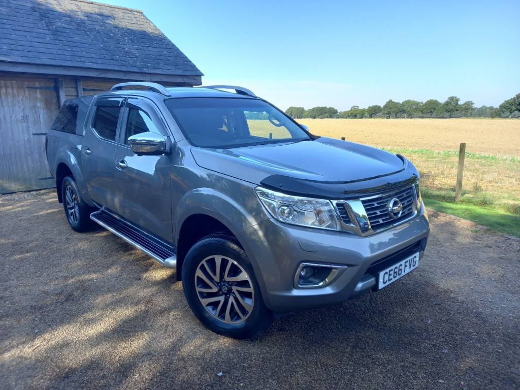 View NISSAN NAVARA DCI TEKNA 4X4 SHR DCB
