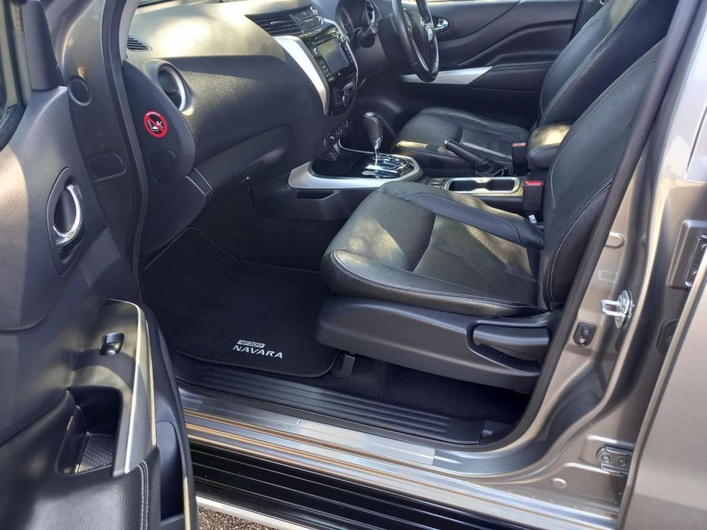 NISSAN NAVARA