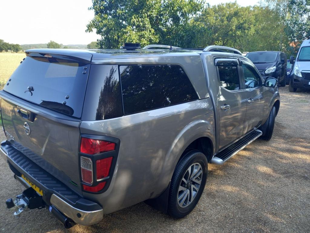 NISSAN NAVARA