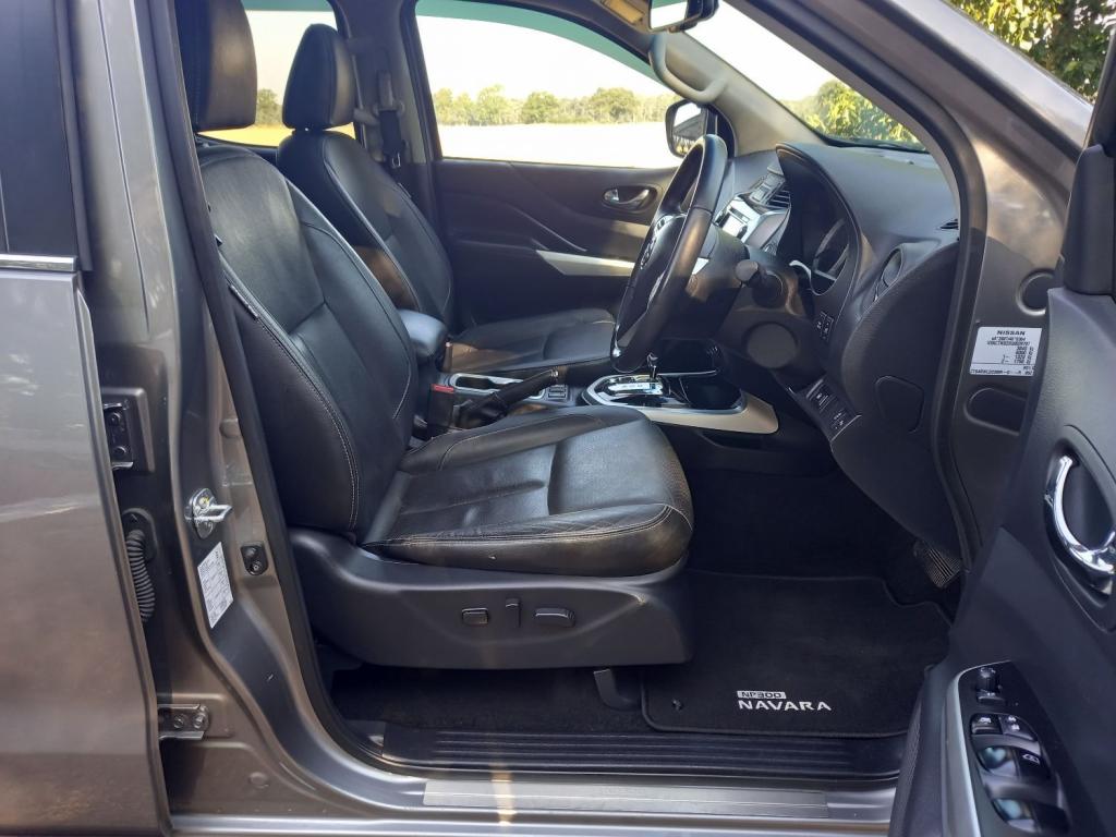 NISSAN NAVARA