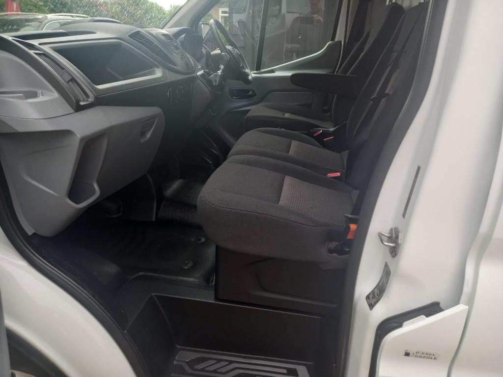 FORD TRANSIT