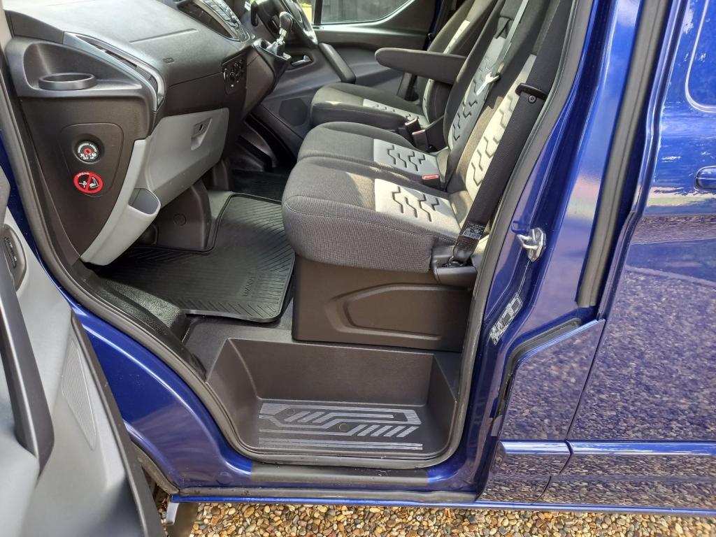 FORD TRANSIT