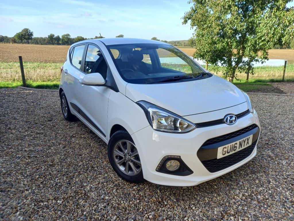 View HYUNDAI I10 PREMIUM