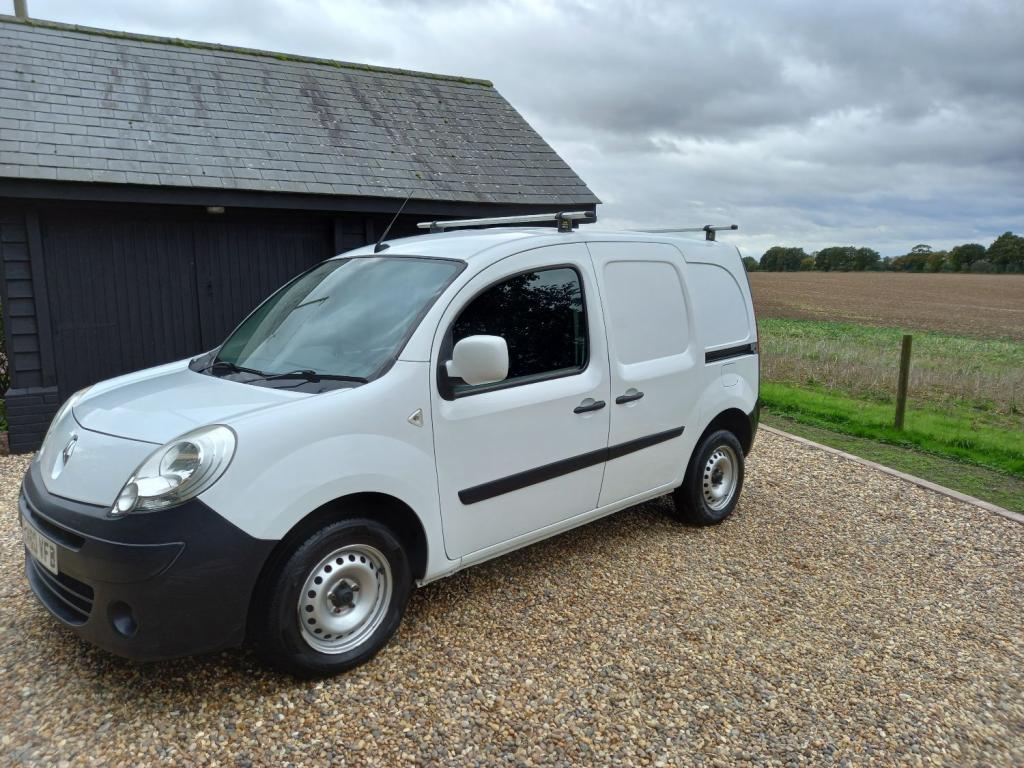RENAULT KANGOO