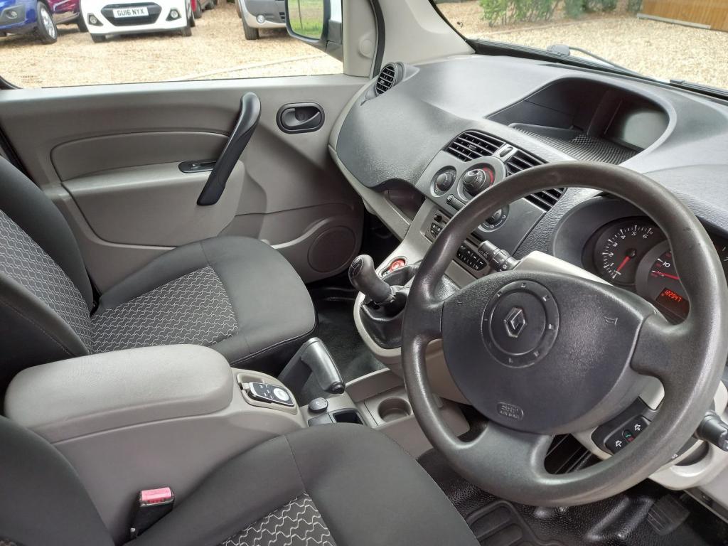 RENAULT KANGOO