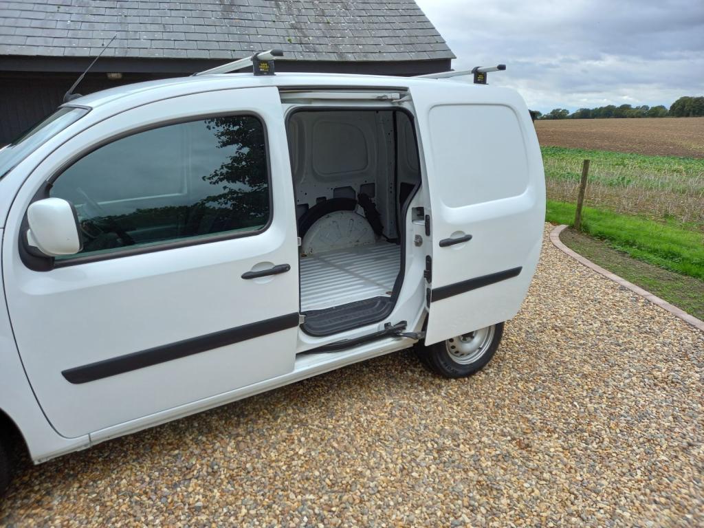 RENAULT KANGOO