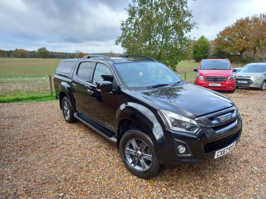 View ISUZU D-MAX BLADE DCB
